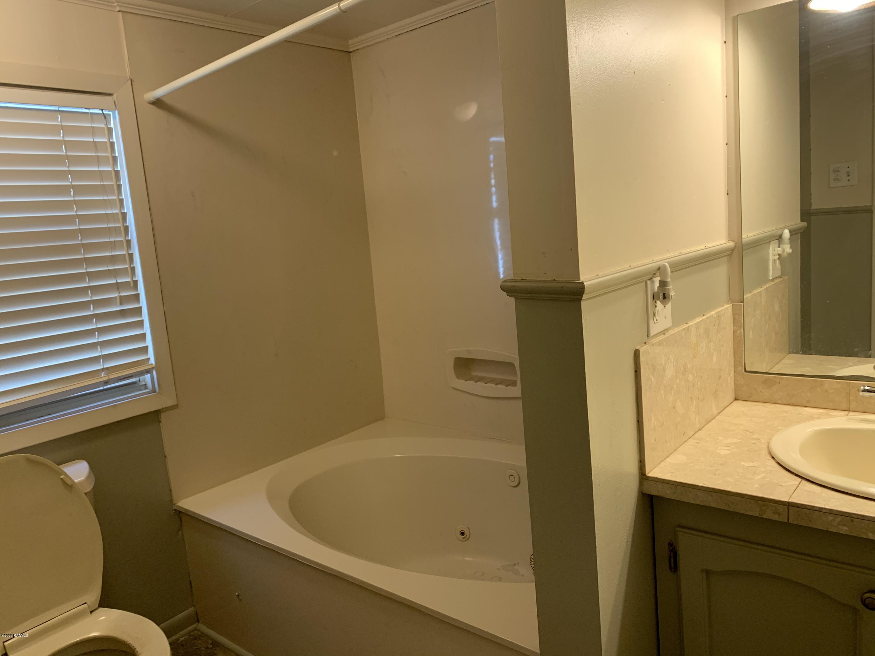 210 Rees Street Breaux Bridge, LA 70517 - Photo 3 of 7 Gallery Image 3