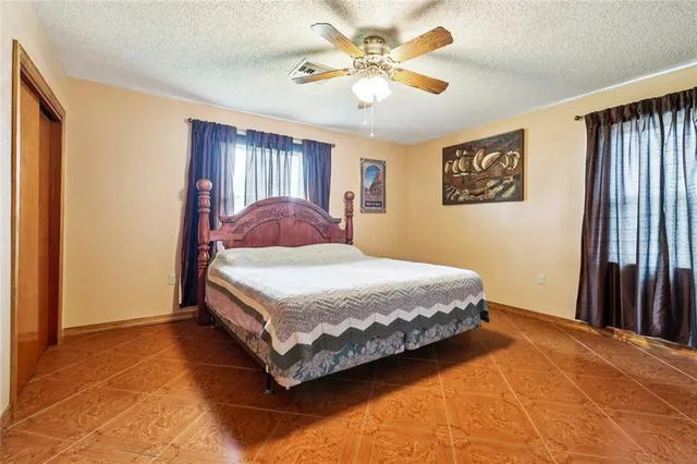 $325,000 | Undisclosed Address, Marrero, LA 70072