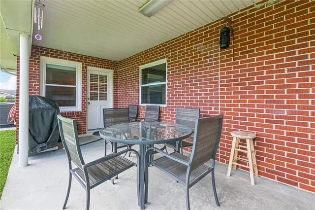 $325,000 | Undisclosed Address, Marrero, LA 70072