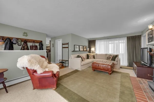 $750,000 | 6 Connor Lane, Princeton, MA 01541