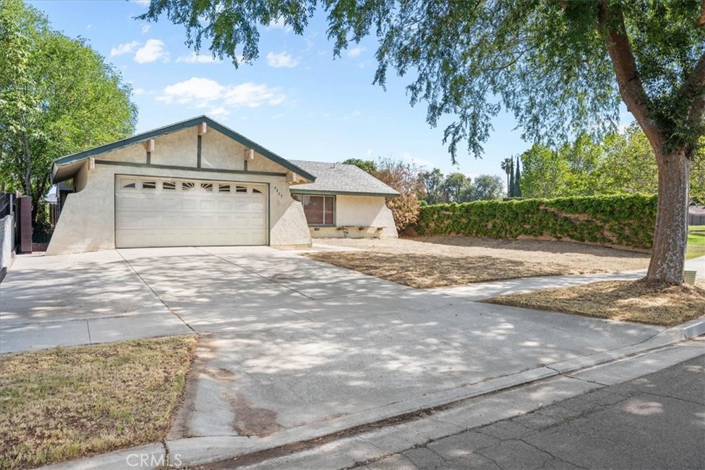4865 Emerson Street Riverside, CA 92504 - Photo 3 of 43