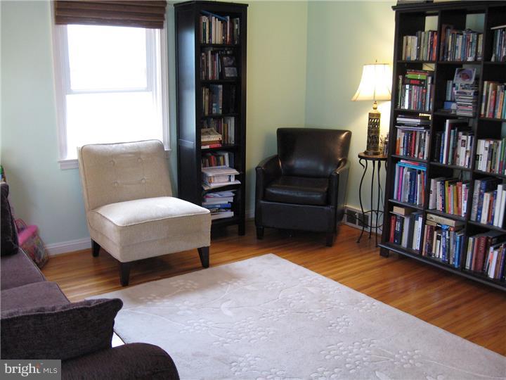 420 Lawrence Road Havertown, PA 19083 - Photo 3 of 14