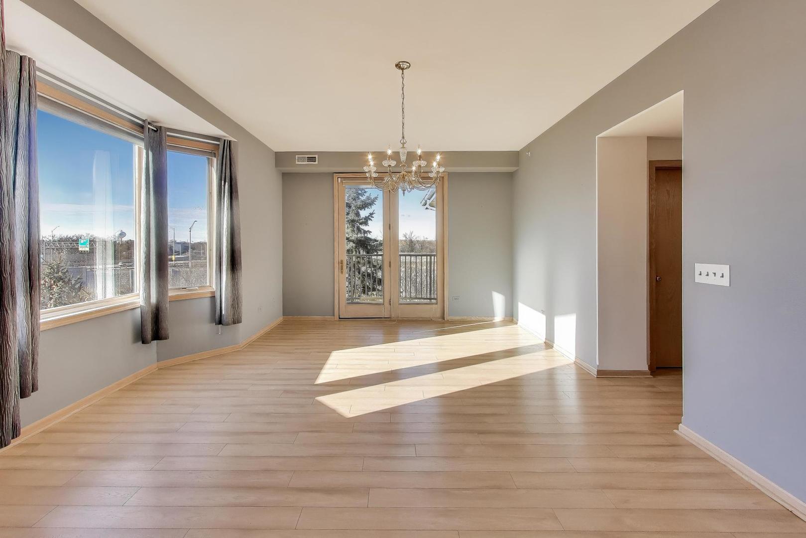 1761 Pavilion Way, Unit 501 Park Ridge, IL 60068 - Photo 8 of 14 Gallery Image 8