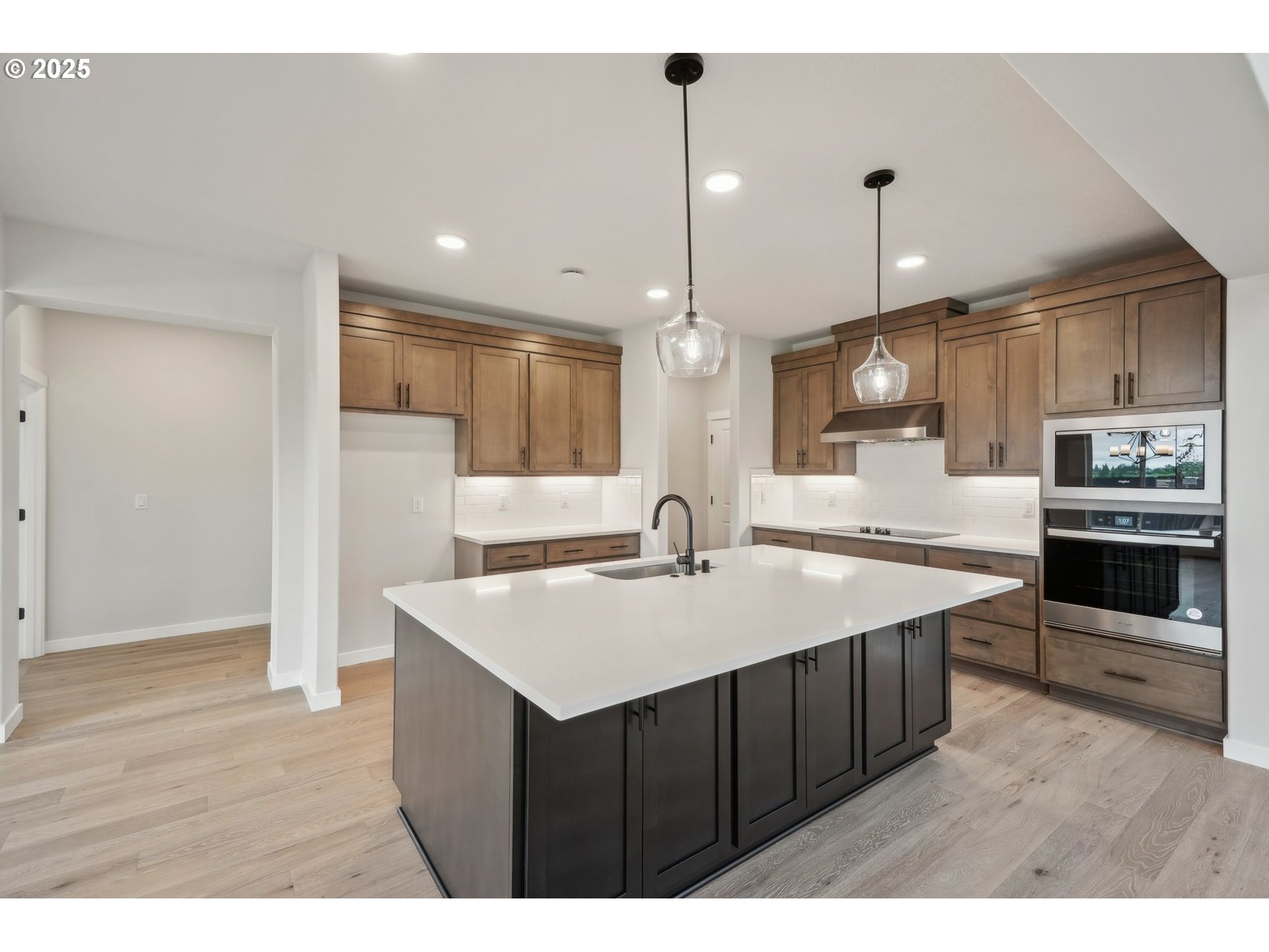 4321 North 11th Way Ridgefield, WA 98642 - Photo 8 of 36 Gallery Image 8