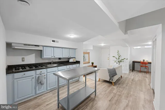 $890,000 | 772 Harvard Street Northwest, Washington, DC 20001