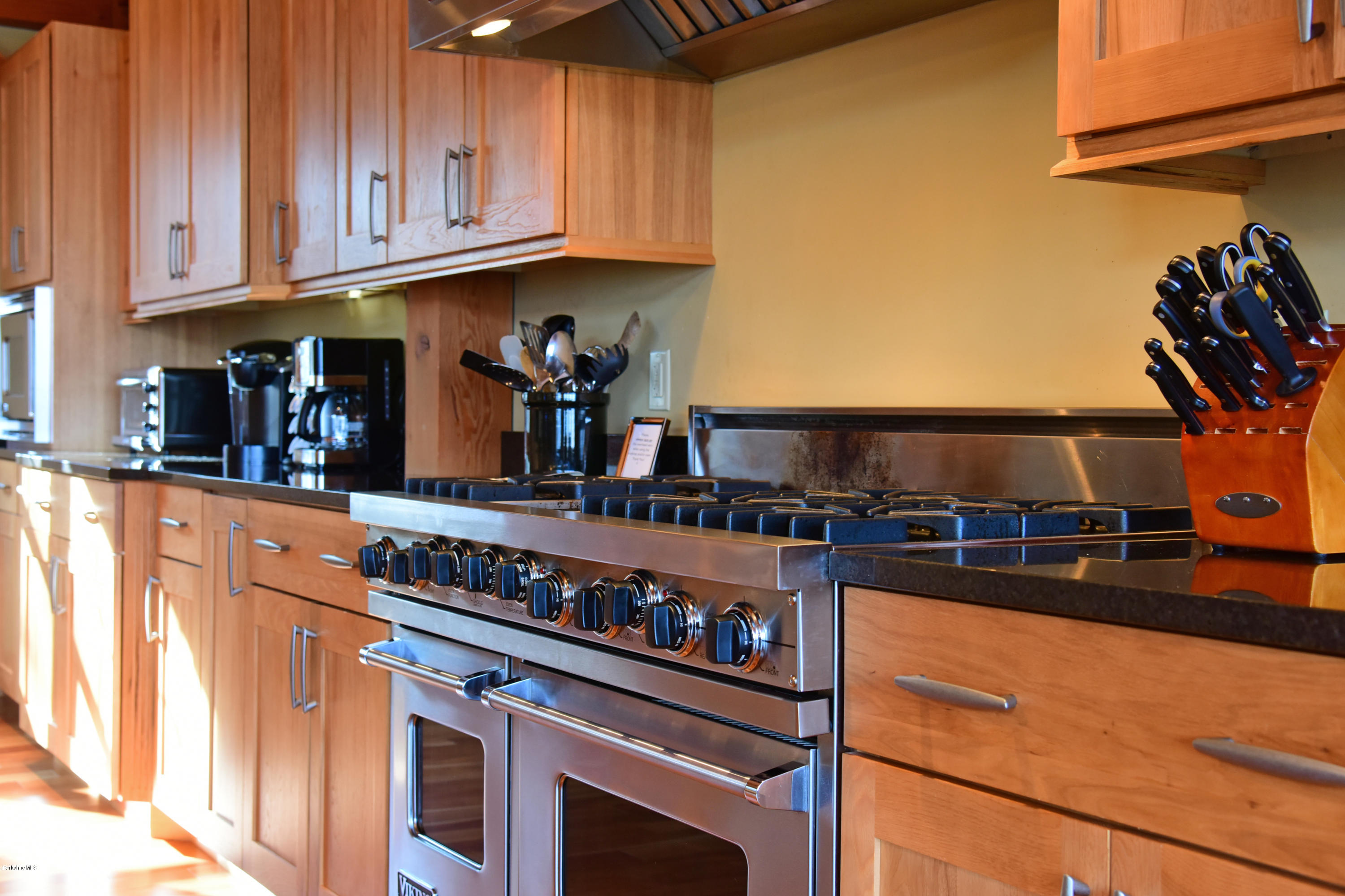 322 Long Pond Road Great Barrington, MA 01230 - Photo 7 of 51 DSC_7162_1