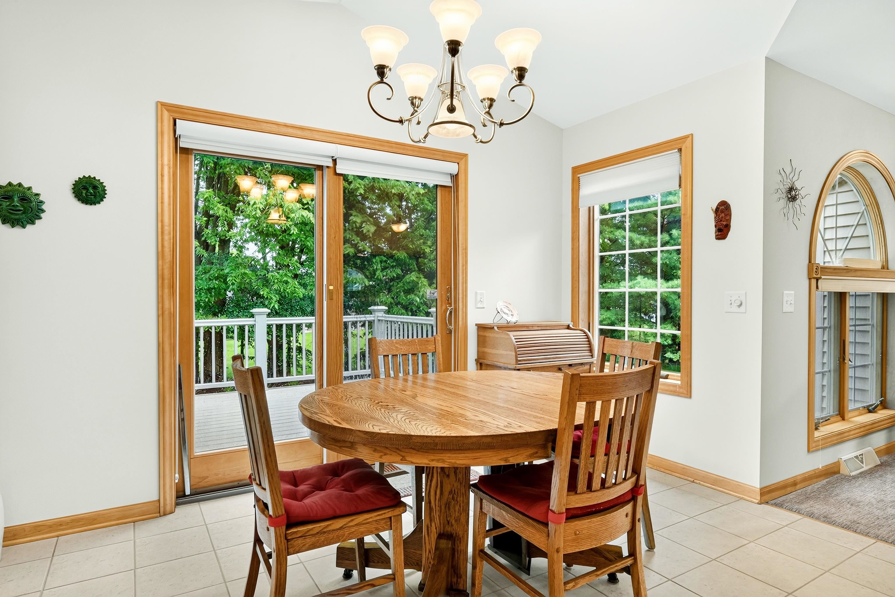 6101 Holscher Road McFarland, WI 53558 - Photo 12 of 48