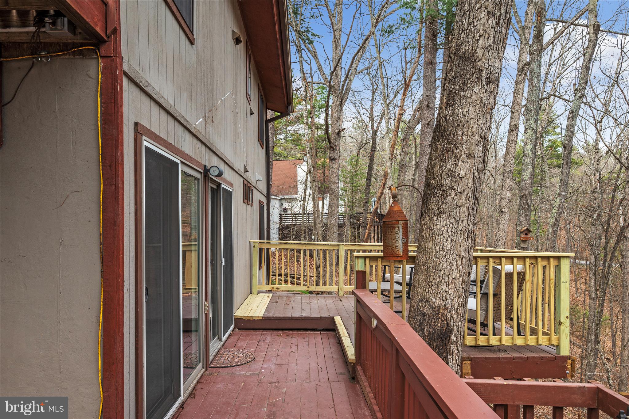 116 Palmer Road Basye, VA 22810 - Photo 26 of 30 Expansive deck
