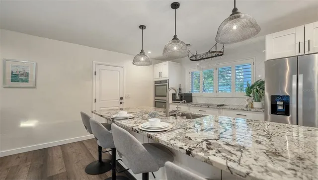 $775,000 | 2426 Wisteria Street, Sarasota, FL 34239