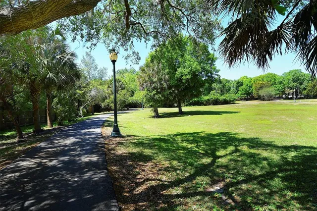 $775,000 | 2426 Wisteria Street, Sarasota, FL 34239