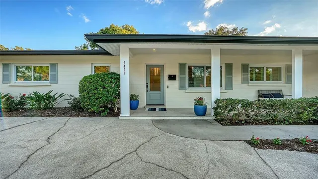 $775,000 | 2426 Wisteria Street, Sarasota, FL 34239