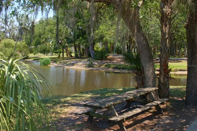 $775,000 | 2426 Wisteria Street, Sarasota, FL 34239