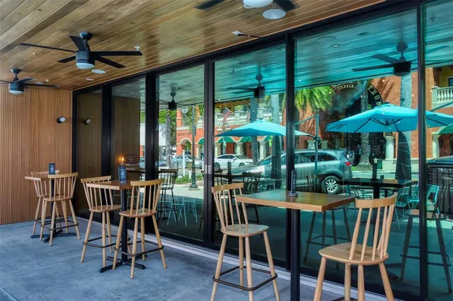 $775,000 | 2426 Wisteria Street, Sarasota, FL 34239