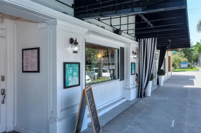 $775,000 | 2426 Wisteria Street, Sarasota, FL 34239