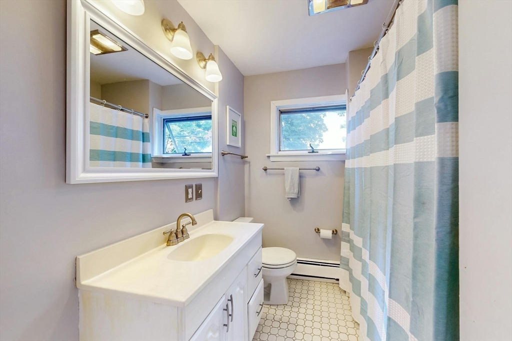 39 Botolph Street Melrose, MA 02176 - Photo 20 of 42