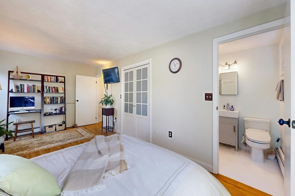 39 Botolph Street Melrose, MA 02176 - Photo 24 of 42