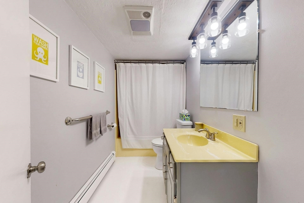 39 Botolph Street Melrose, MA 02176 - Photo 29 of 42