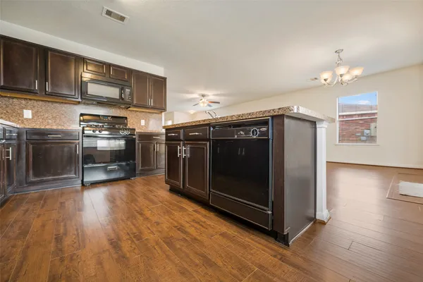 $2,000 | 3619 Krebbs Court, Manvel, TX 77578