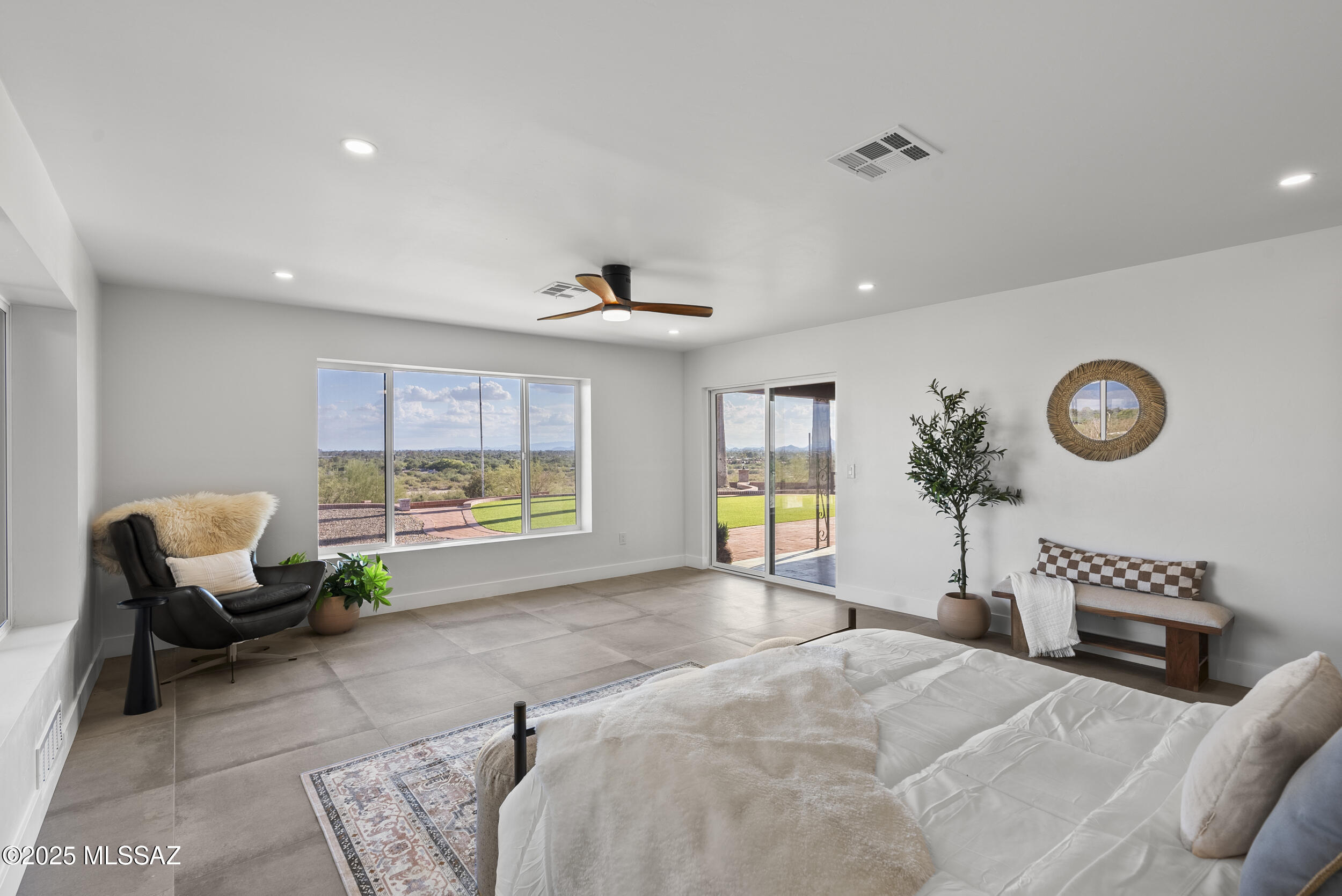 5240 East River House Road Tucson, AZ 85718 - Photo 15 of 49 Primary bedroom