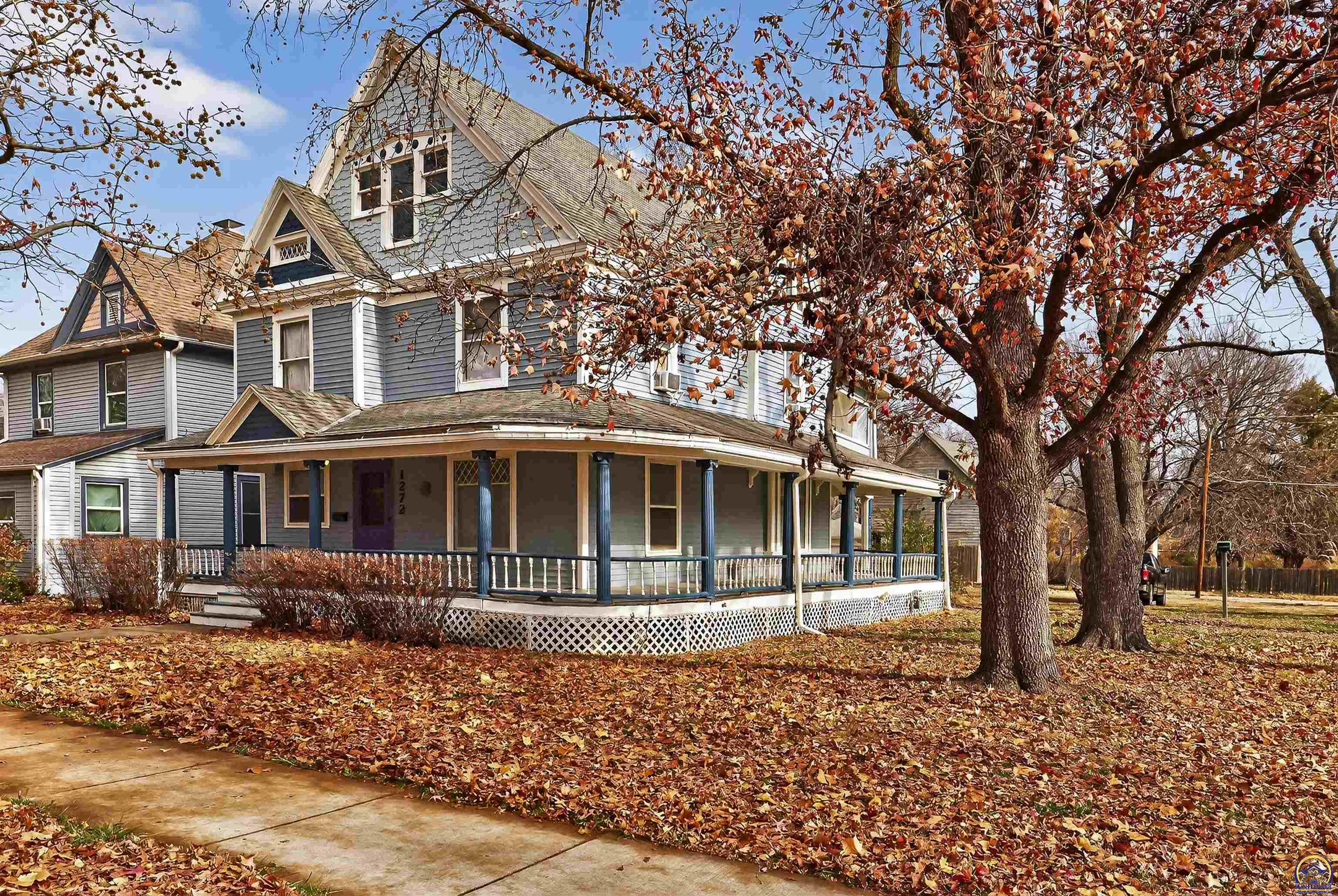 1272 Southwest Buchanan Street Topeka, KS 66604 - Photo 2 of 29