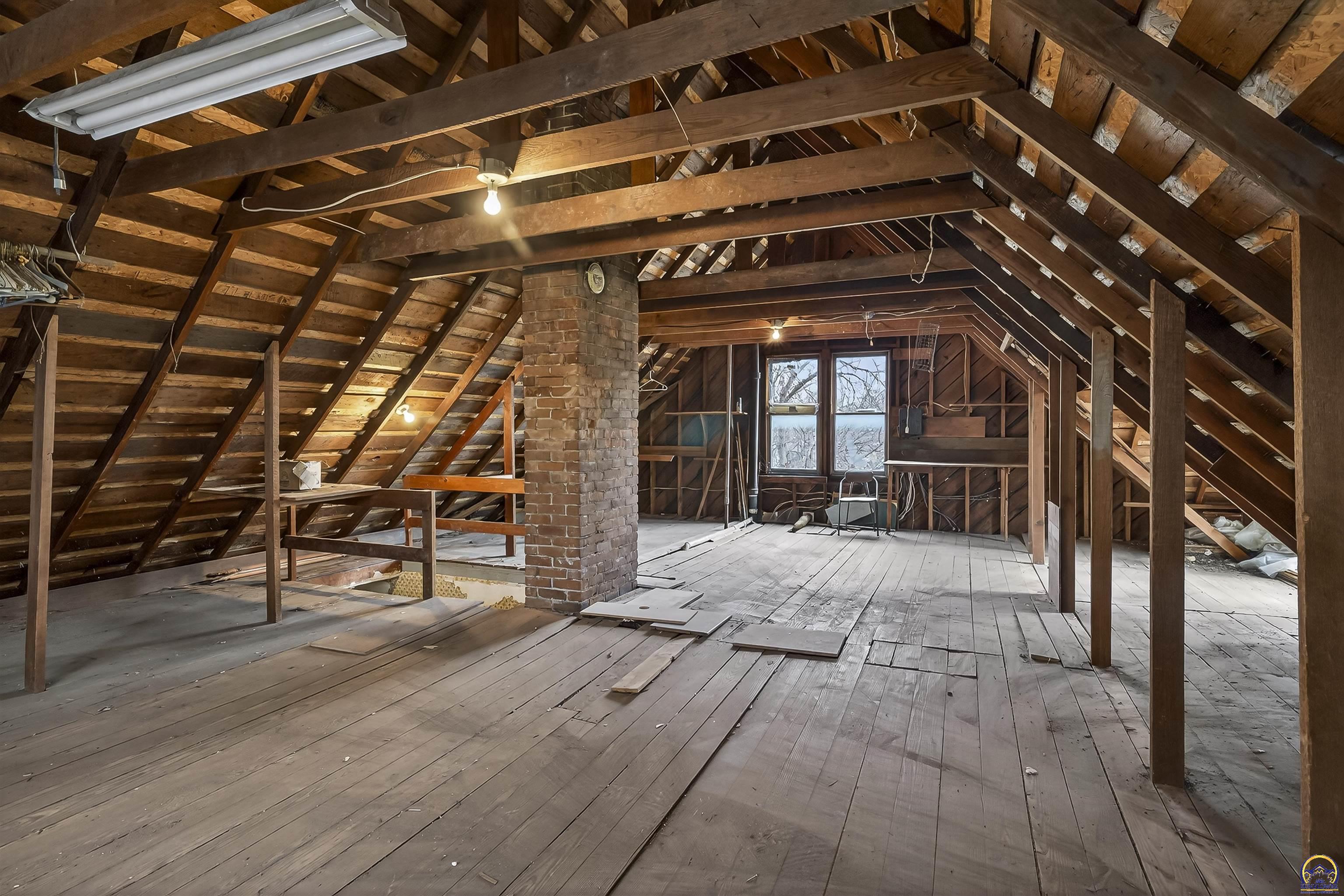 1272 Southwest Buchanan Street Topeka, KS 66604 - Photo 21 of 29