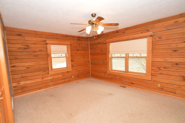 1339 Woodlawn Road Lee, IL 60530 - Photo 11 of 25