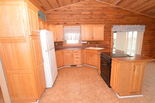 1339 Woodlawn Road Lee, IL 60530 - Photo 10 of 25