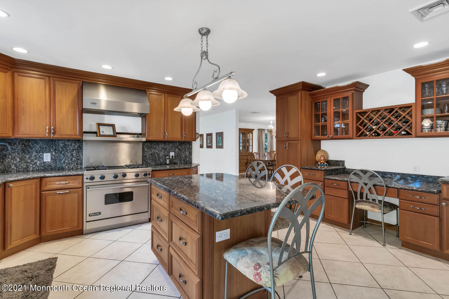 205 Rumson Road Rumson, NJ 07760 - Photo 9 of 23 Eat-in Kitchen