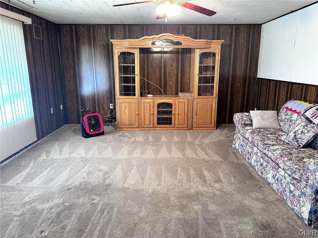 3709 Fairview Street Bethlehem, PA 18017 - Photo 10 of 35 a view of a livingroom with furniture