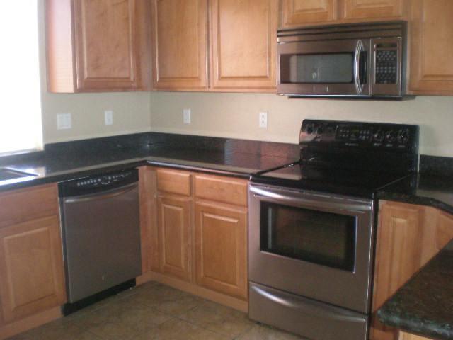 301 Circulo Bellagio Rio Rico, AZ 85648 - Photo 6 of 6