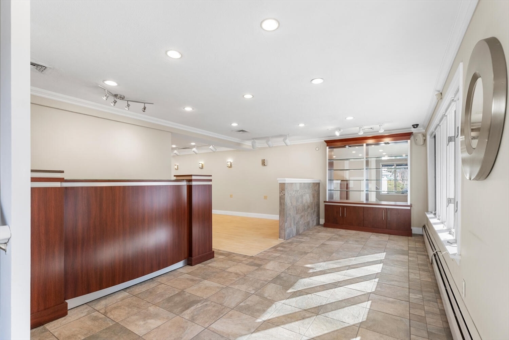 231 Bedford Street Lexington, MA 02420 - Photo 4 of 31 a view of entryway