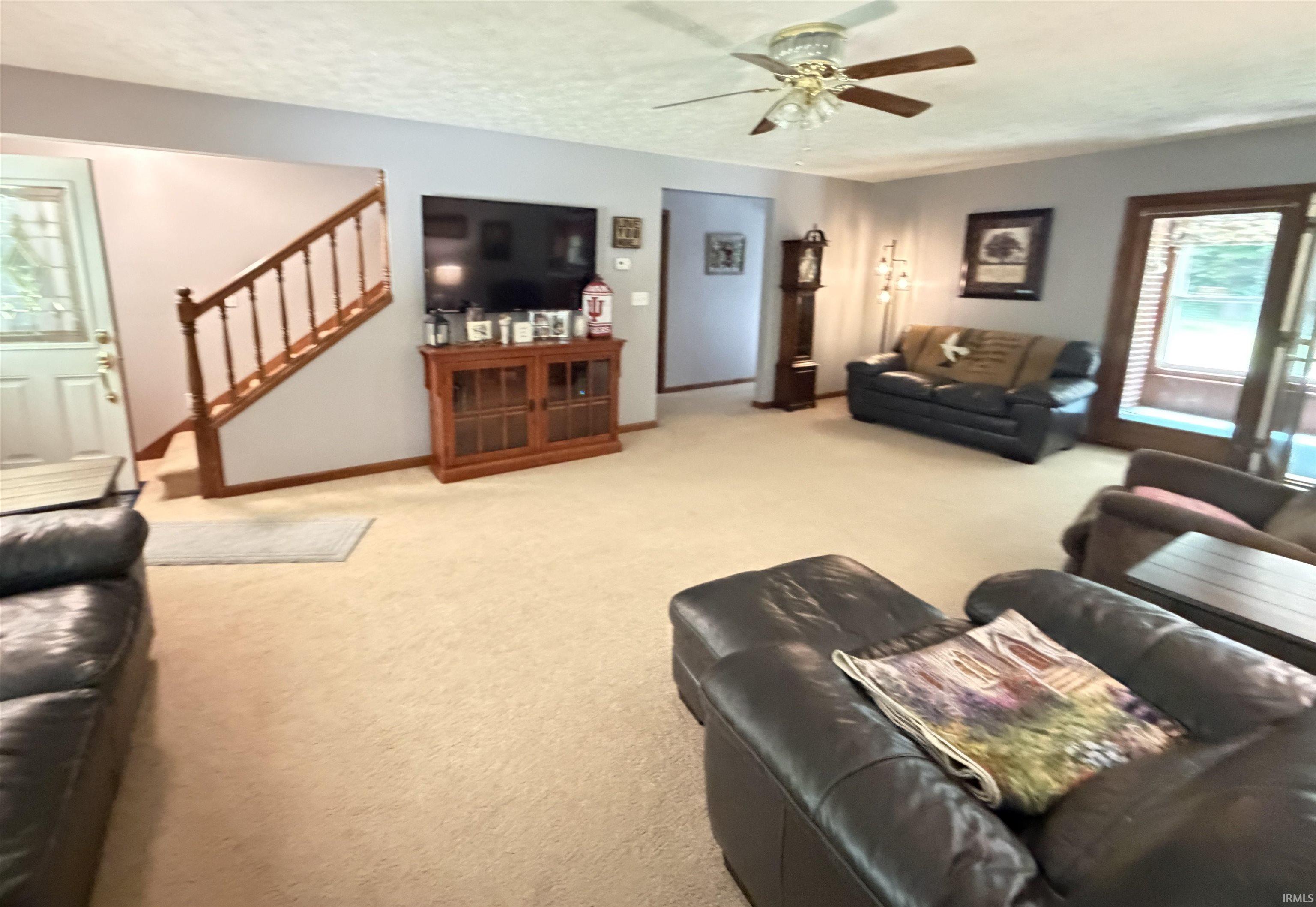 2636 Country Club Road Spencer, IN 47460 - Photo 5 of 49