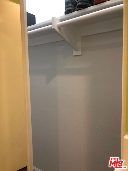 8300 Manitoba Street, Unit 209 Playa del Rey, CA 90293 - Photo 10 of 22 a close up view of shower