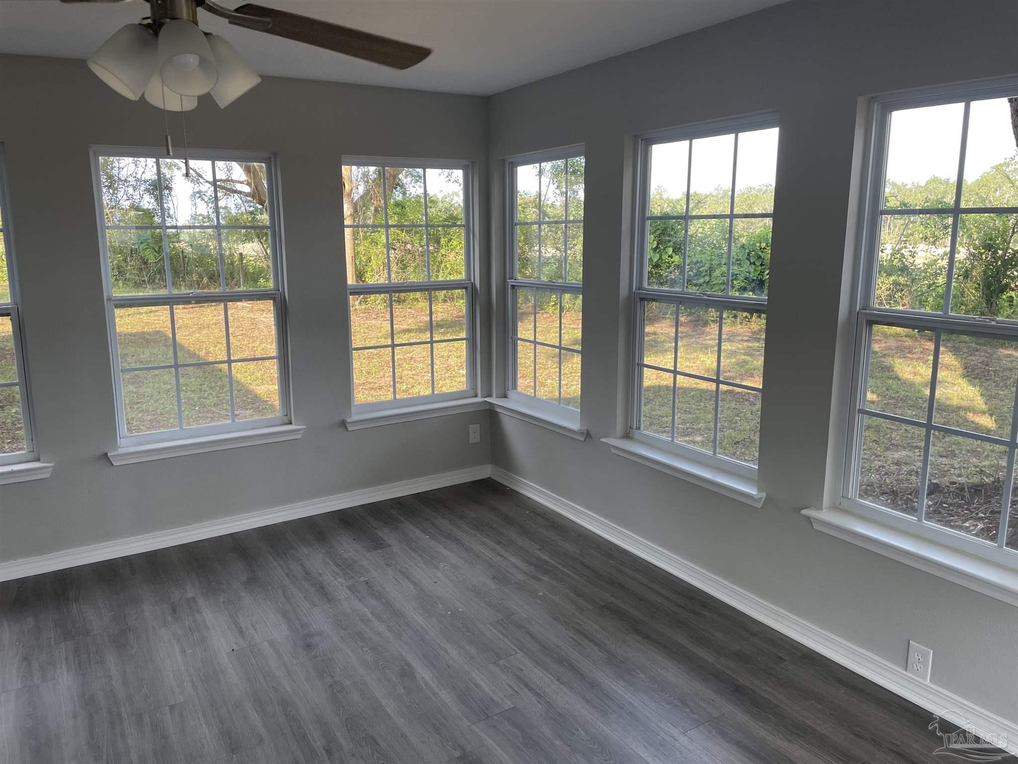 4659 Ephrem Lane Milton, FL 32571 - Photo 4 of 8