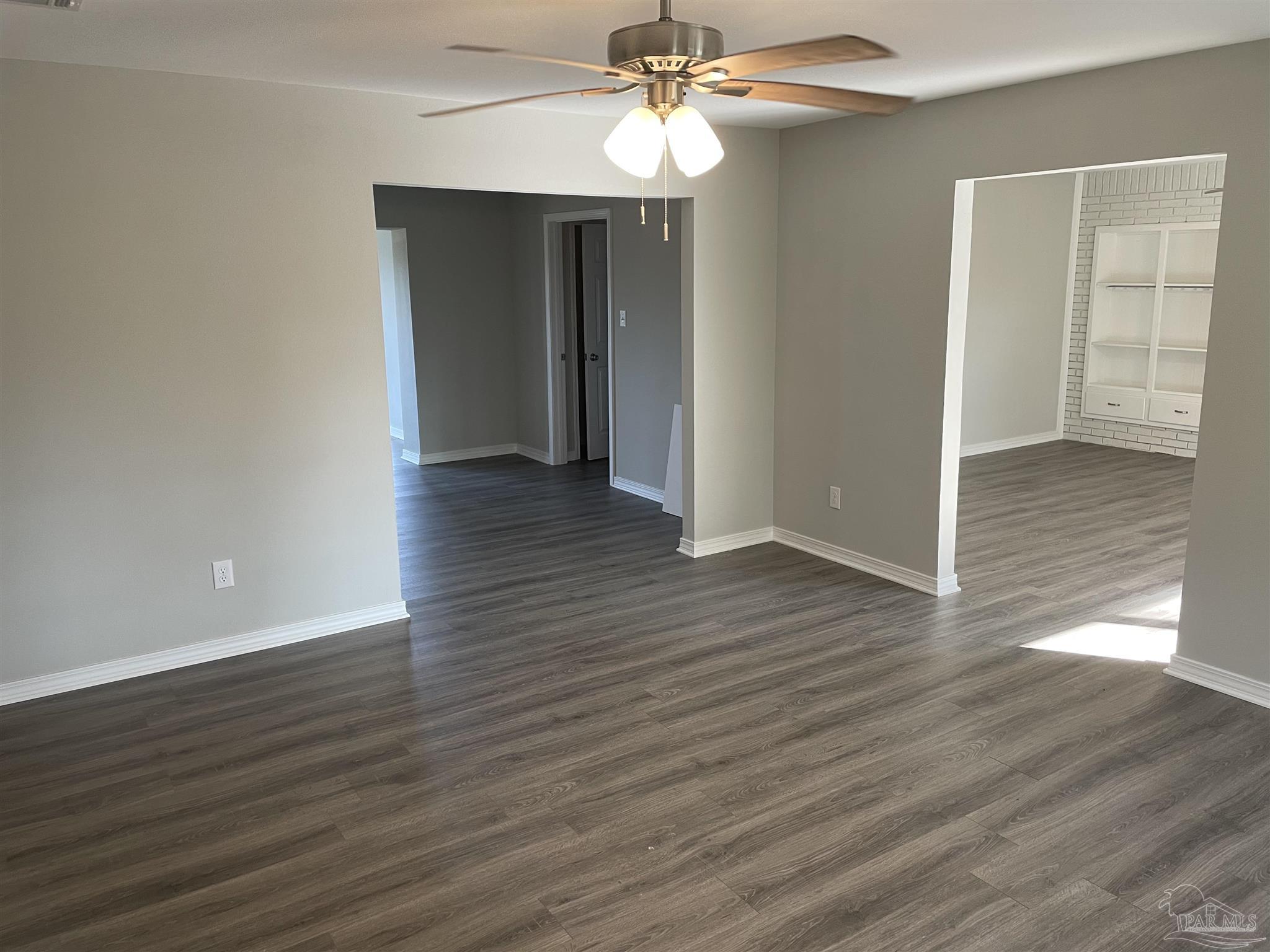 4659 Ephrem Lane Milton, FL 32571 - Photo 5 of 8