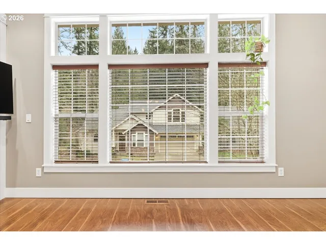 $779,900 | 35810 Chinook Street, Sandy, OR 97055