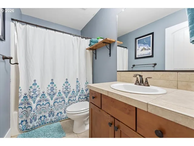 $779,900 | 35810 Chinook Street, Sandy, OR 97055