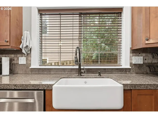 $779,900 | 35810 Chinook Street, Sandy, OR 97055