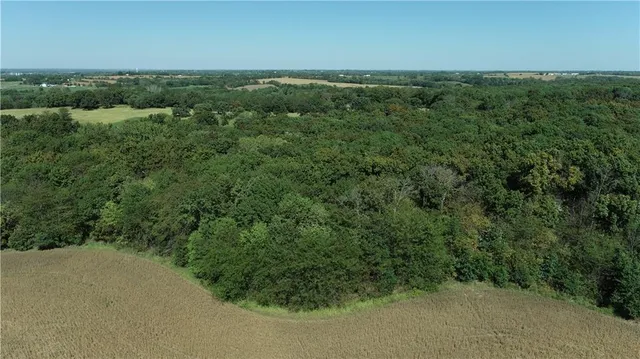 $287,280 | 1 85th Highway, Albany, MO 64402