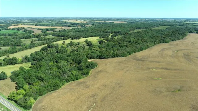 $287,280 | 1 85th Highway, Albany, MO 64402