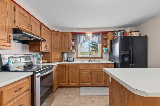 $269,900 | 2530 Barbara Avenue, Appleton, WI 54915