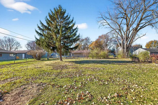 $269,900 | 2530 Barbara Avenue, Appleton, WI 54915