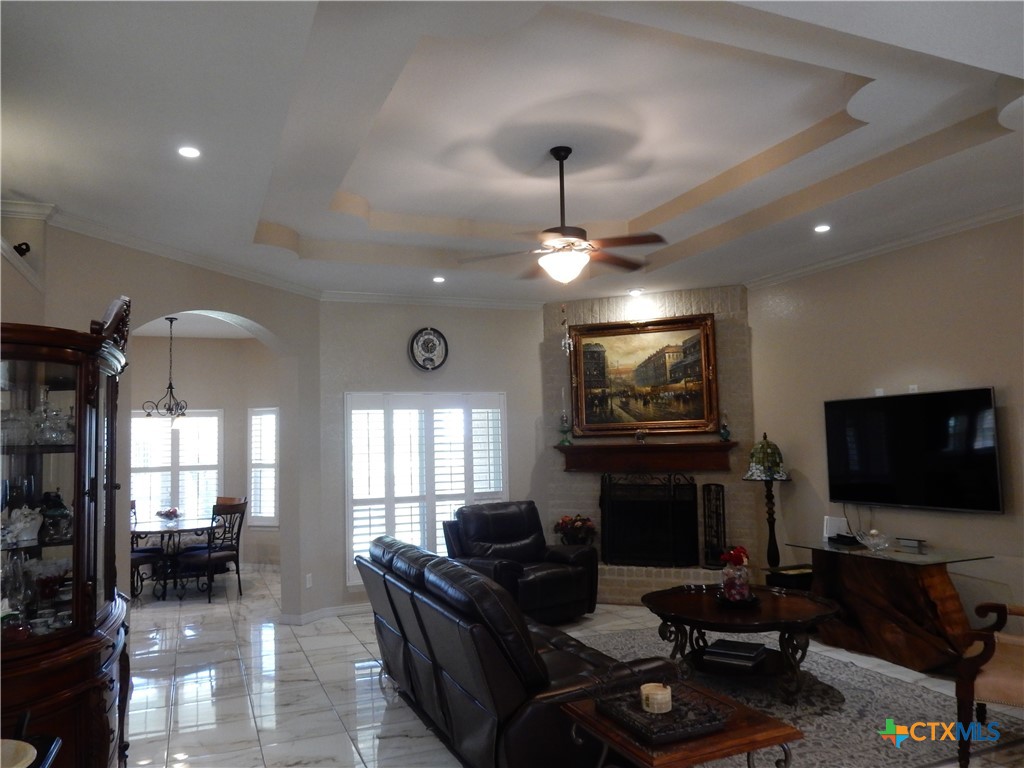 5128 April Dawn Temple, TX 76502 - Photo 5 of 48