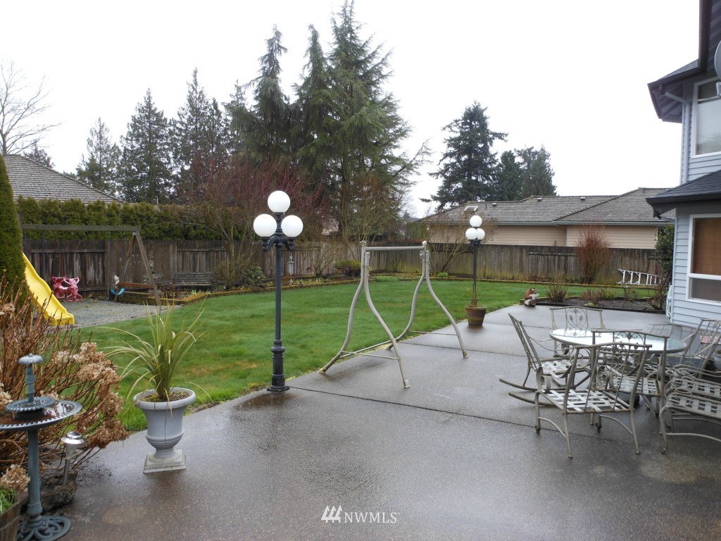 10309 Ridge Place Sedro-Woolley, WA 98284 - Photo 3 of 15 Gallery Image 3