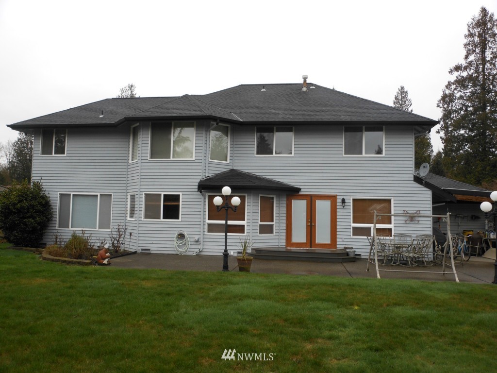 10309 Ridge Place Sedro-Woolley, WA 98284 - Photo 4 of 15 Gallery Image 4