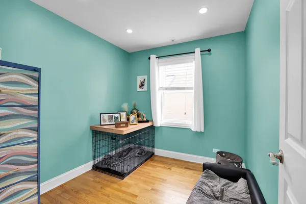$575,000 | 5537 West Melrose Street, Chicago, IL 60641