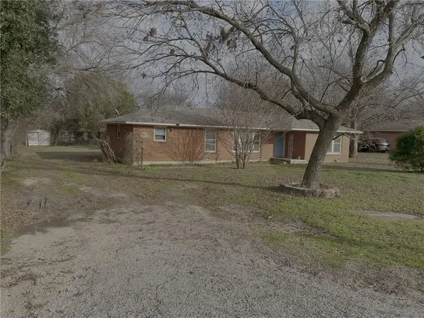 $199,900 | 511 Robinson Drive, Robinson, TX 76706