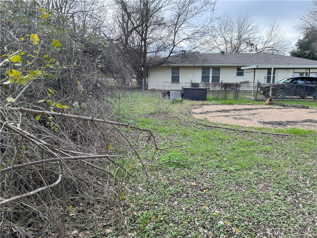 511 Robinson Drive Robinson, TX 76706 - Photo 4 of 9