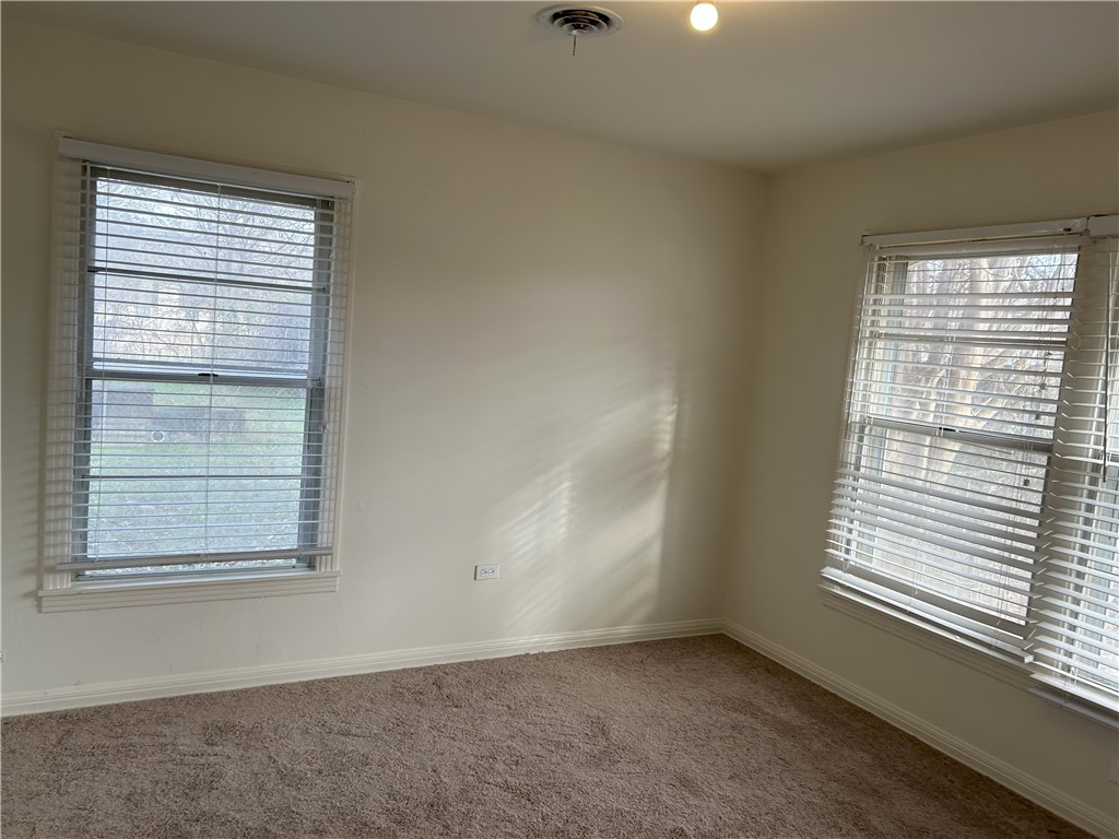 511 Robinson Drive Robinson, TX 76706 - Photo 9 of 9