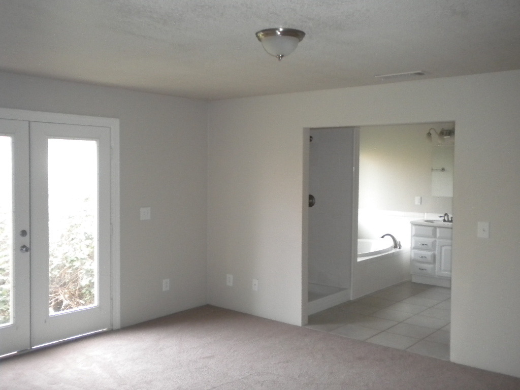 5145 Bidwell Road Redding, CA 96001 - Photo 8 of 12 Master